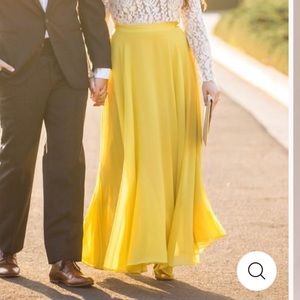 Yellow maxi skirt